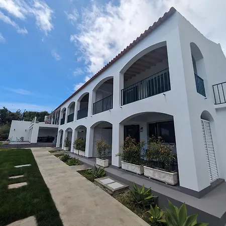 The Plantation Faial Alojamento de Acomodação e Pequeno-almoço